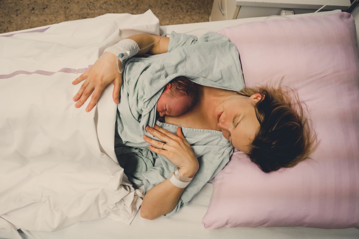 Child birth in maternity hospital